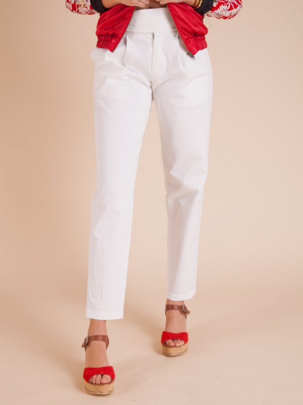 pantalon en jean blanc confortable made in France.