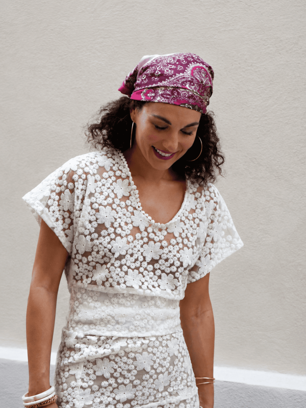 t-shirt-tops, nouvelle-collection-made-in-france, hauts-danielle-engel - Haut en dentelle fleurie - fabriqué en France