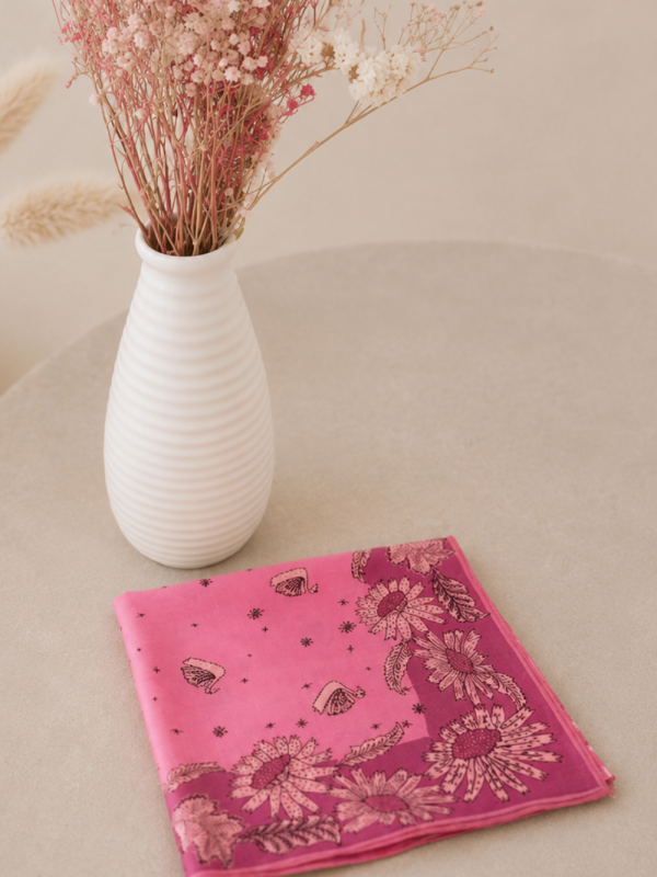 idees-cadeaux, accessoires - Foulard rose en viscose femme – Made in France