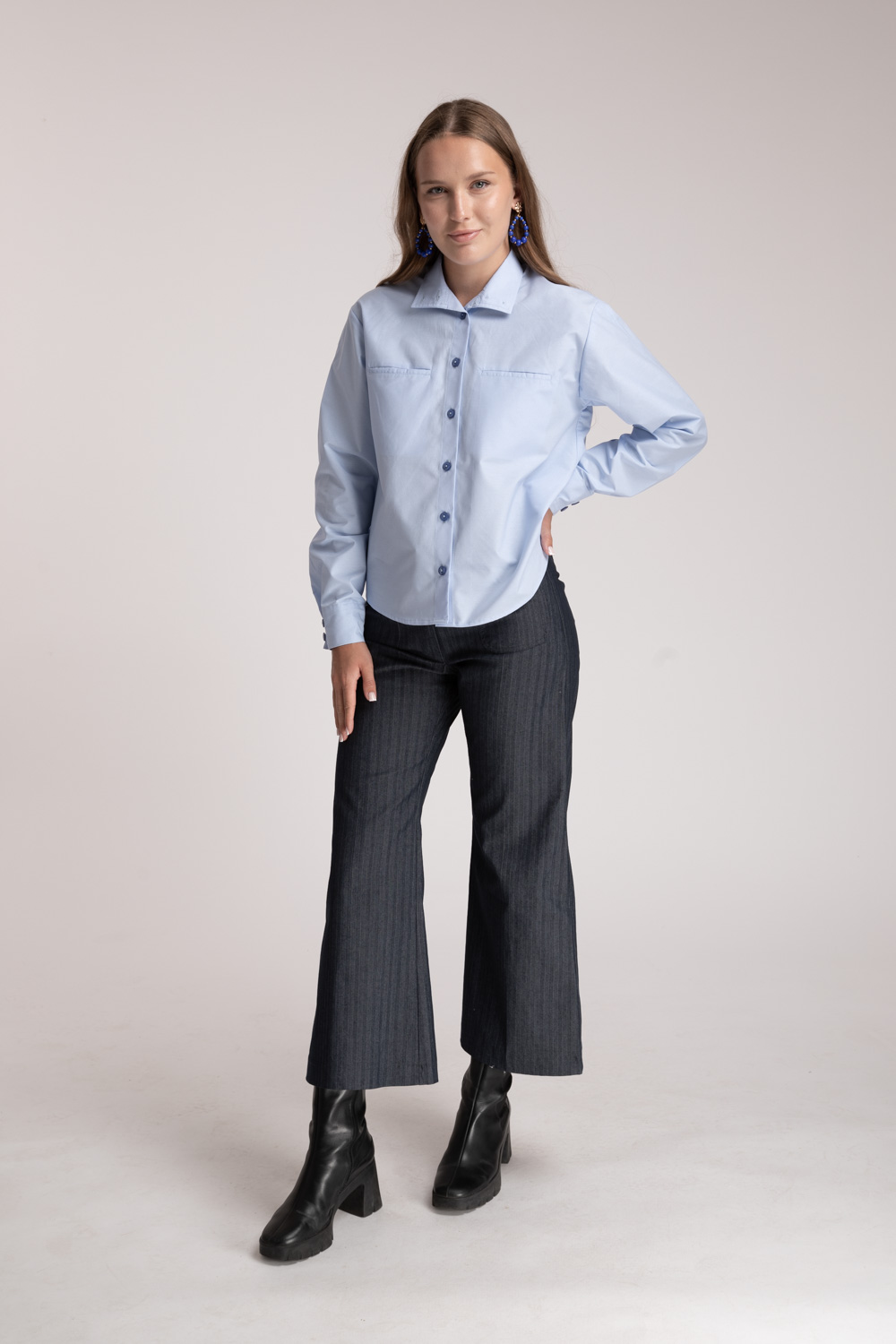pantalon-jean-femme-7_8-fabiqué-en-France-danielle-engel June – Pantalon bleu rayé – Image 1