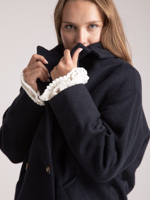 - Vestes fabriqu&eacute;s en France